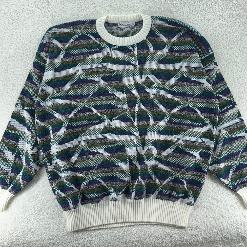 vintage AREA‎ BY TAG ICE BREAKER DESIGN KNIT SWEATER fits like XL mountain ski